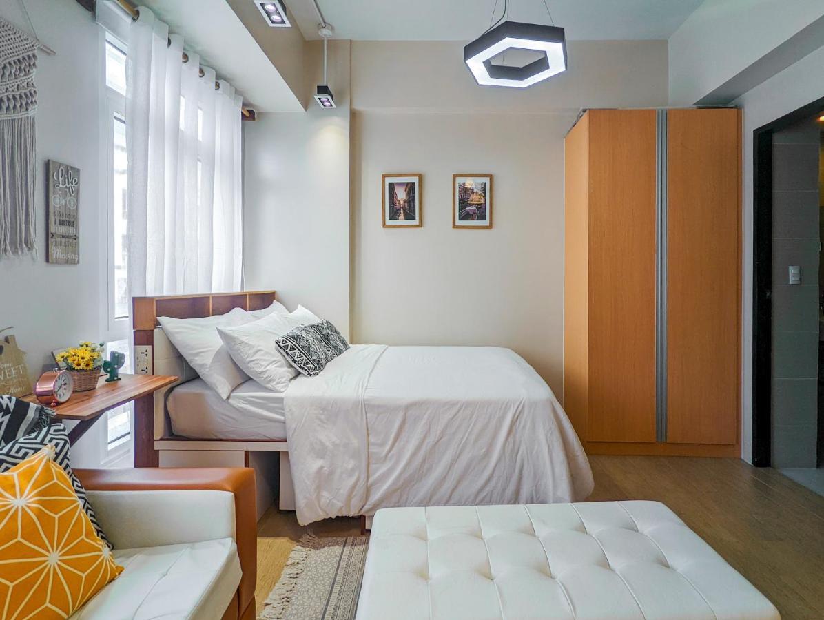 Studio Condo Naia Airport Terminal 3 Newport City Casino Manila Esterno foto