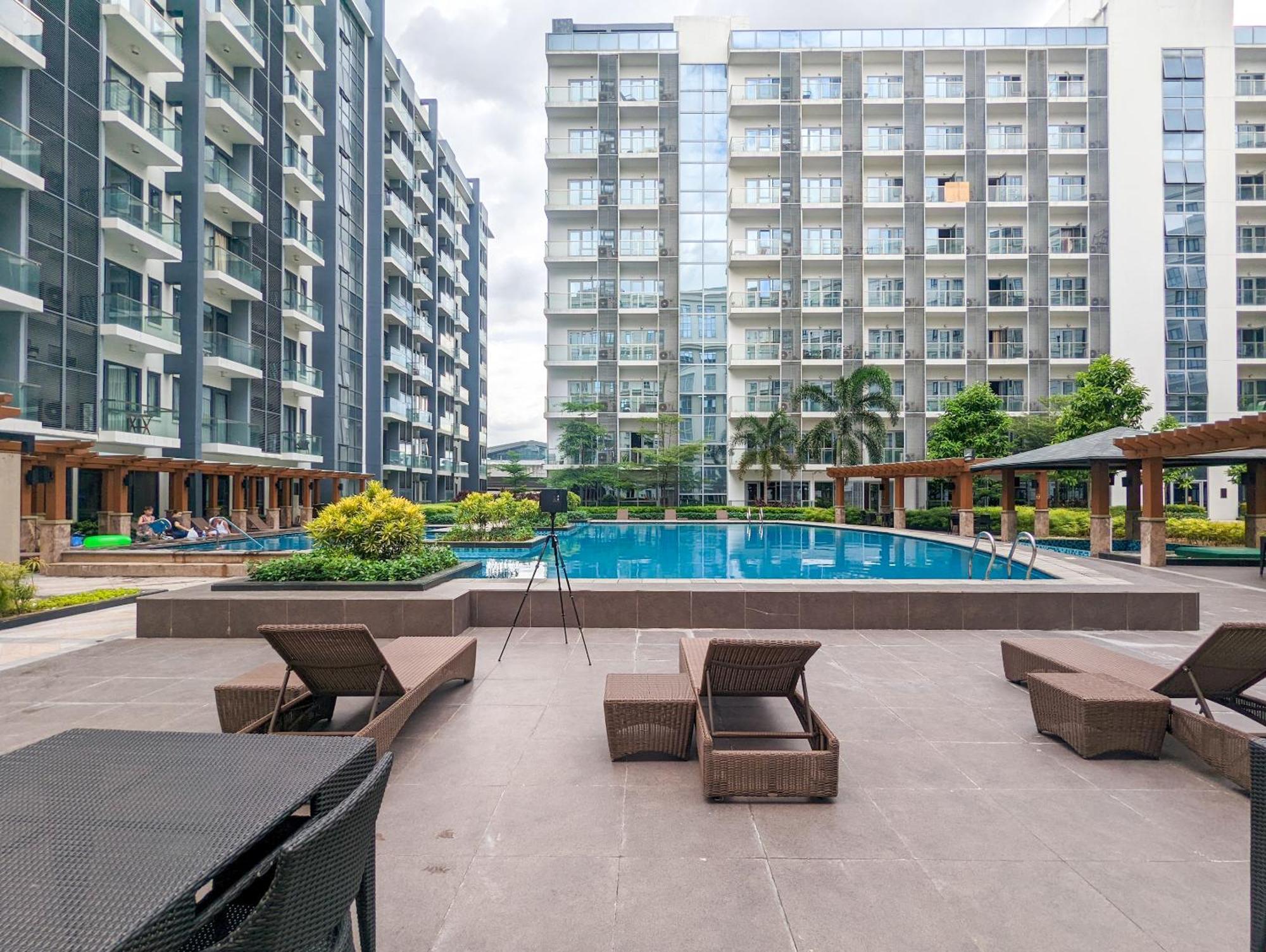 Studio Condo Naia Airport Terminal 3 Newport City Casino Manila Esterno foto